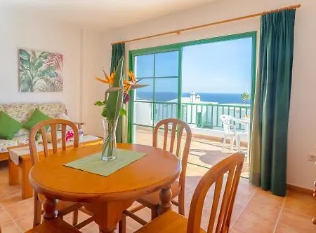 Quiqueres プエルト・デル・カルメン