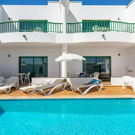 Quiqueres * プエルト・デル・カルメン