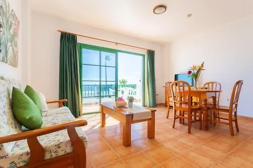 Quiqueres Puerto del Carmen (Lanzarote)